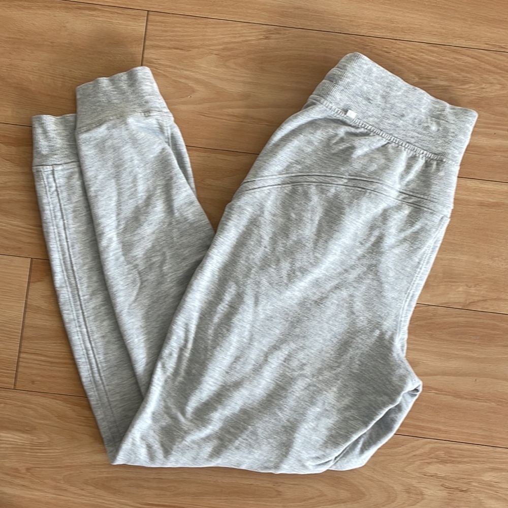 Lululemon scuba high-rise jogger 6